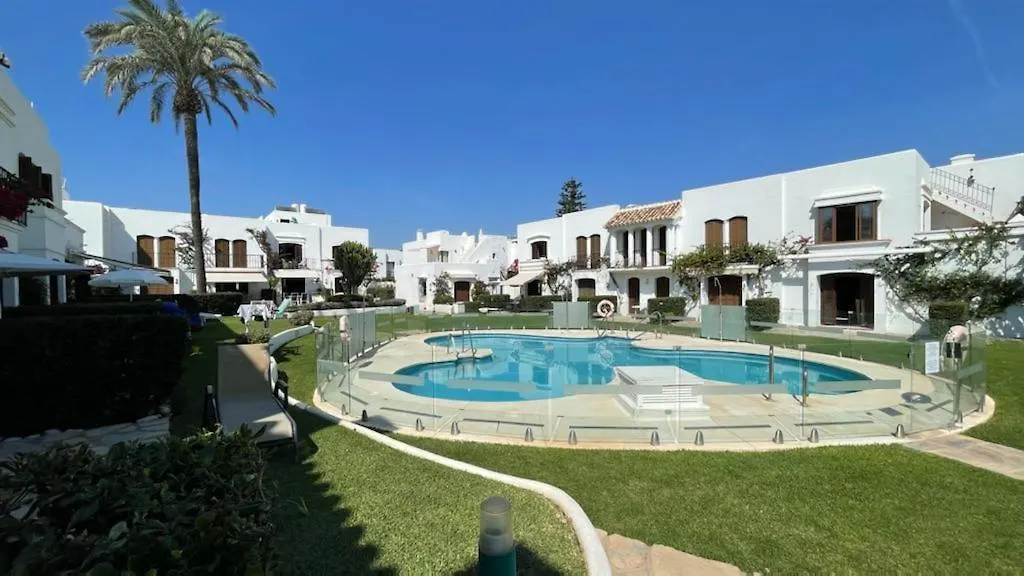 Golf&Playa Marbella Apartment Estepona Homestay